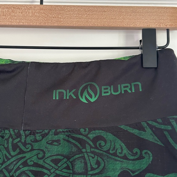 INKnBURN vintage women’s tech shirt and running shorts! - Picture 9 of 10